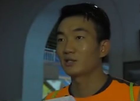 她想要长筒袜