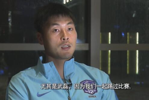 国模茂密森林大尺度人体