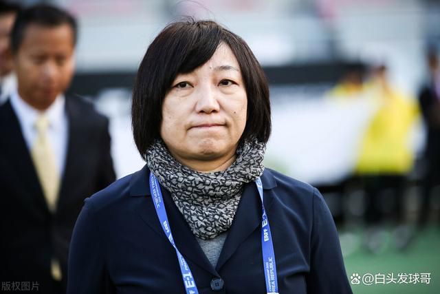 美女扒开腿让男生桶