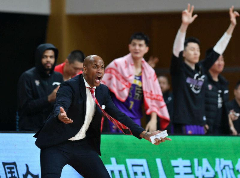 bameinvdeyifuquantuoguang