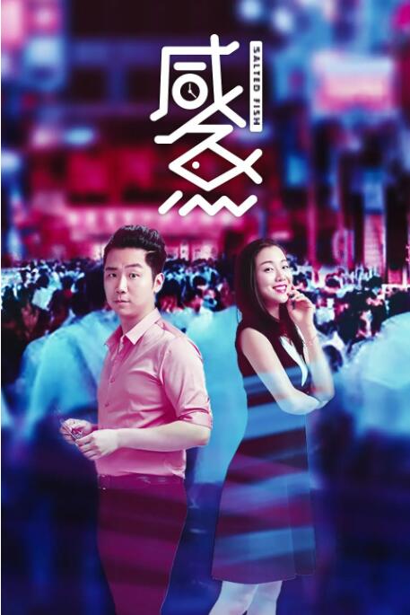 美女把尿口扒开给男人舔