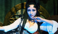 放荡不羁的妻子